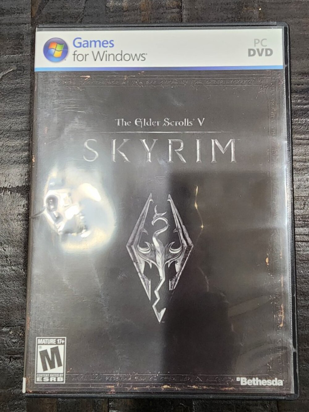 THE ELDER SCROLLS V SKYRIM PC DVD GAME-WITH MANUAL & CODE